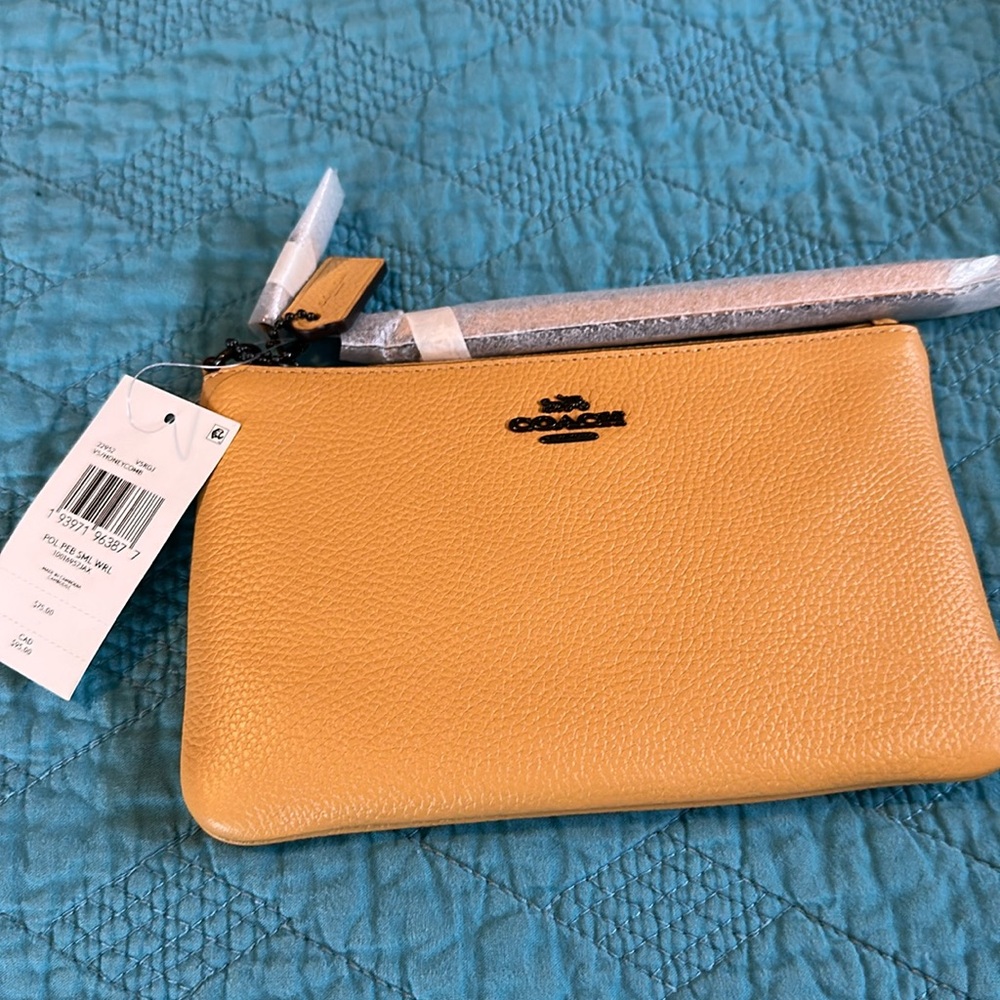 Coach NWT wristlet